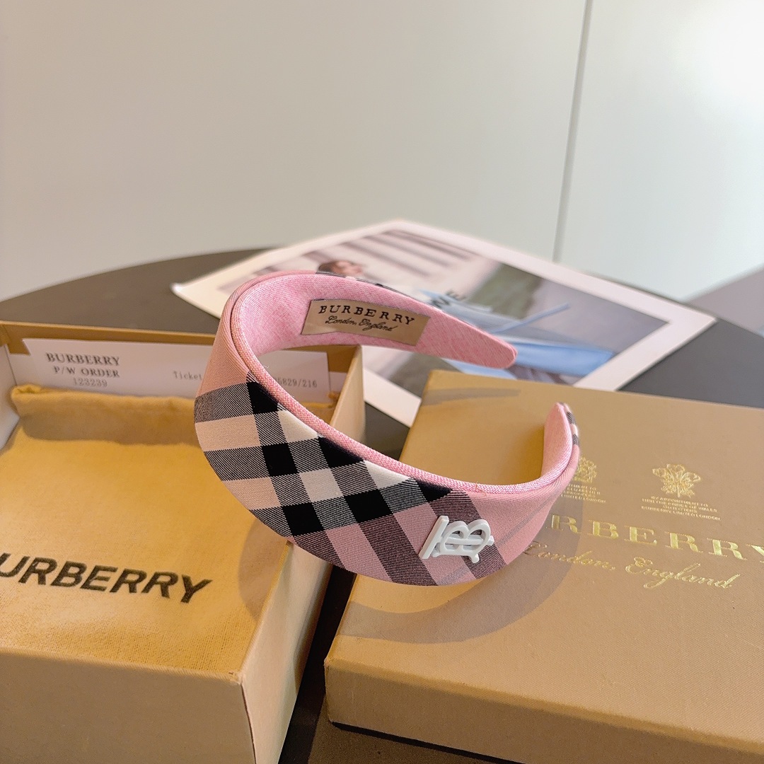 配包装巴宝莉BURBERRY 新款双层宽边发箍，客供面料 🎀细节全部实拍！非常耐看又百搭、适合各种场合搭