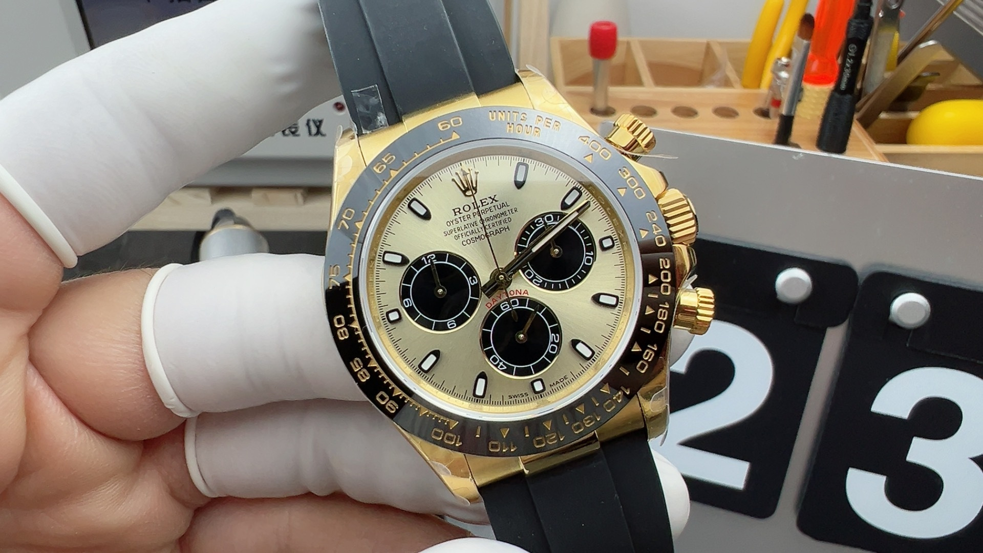 NO:158111,QF counterweight Shawn Yue,19860909QF配重余文乐,,Watch