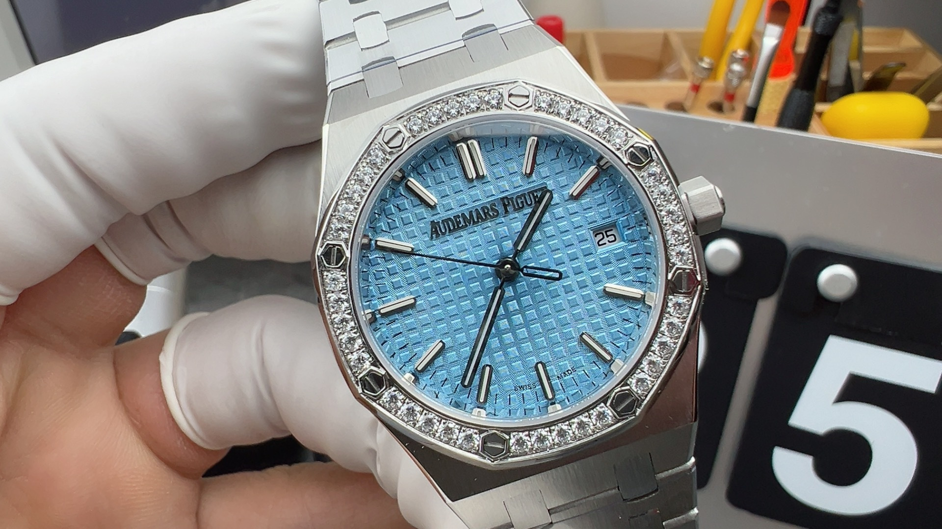 NO:158139,8F ice blue face woman a,198609098F冰蓝面女a,,Watch