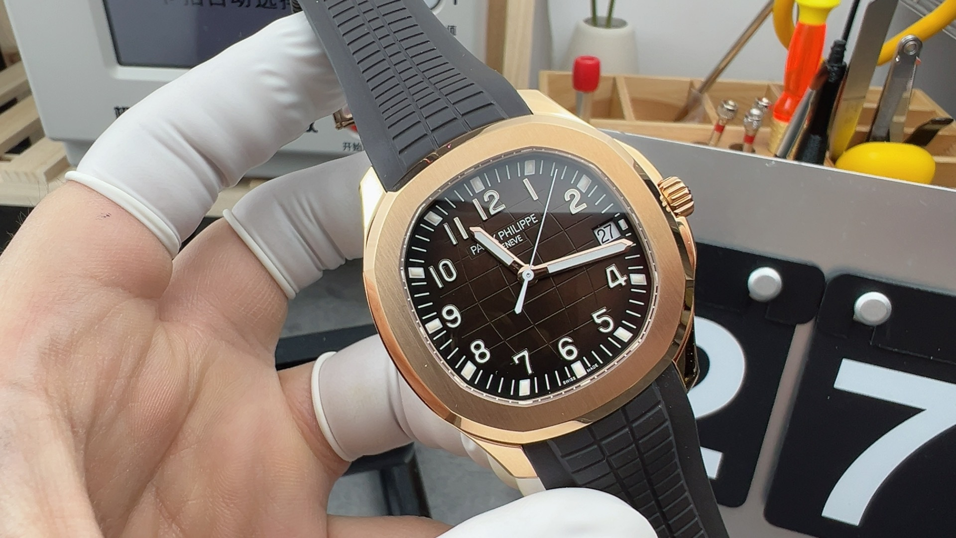 NO:158500,3k rose gold grenade new buckle version,198609093k玫瑰金手雷新扣版本,,Watch