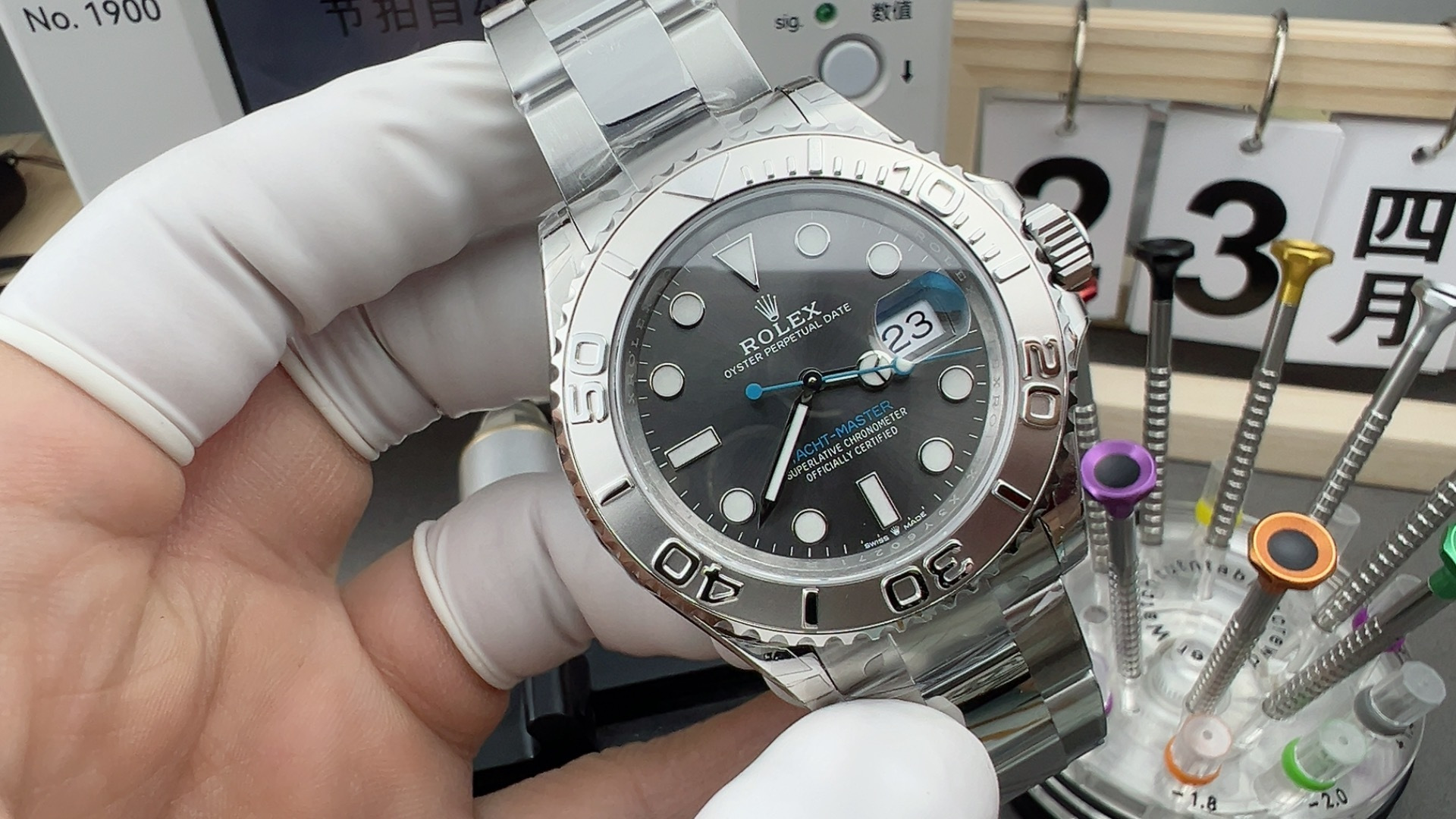 NO:158631,The strongest VS Gray Yacht. It's many times better than C [cover face] [cover face] [cover face] [cover face],19860909最强VS灰游艇. 比c都不知道好多少倍[捂脸][捂脸][捂脸],,Watch