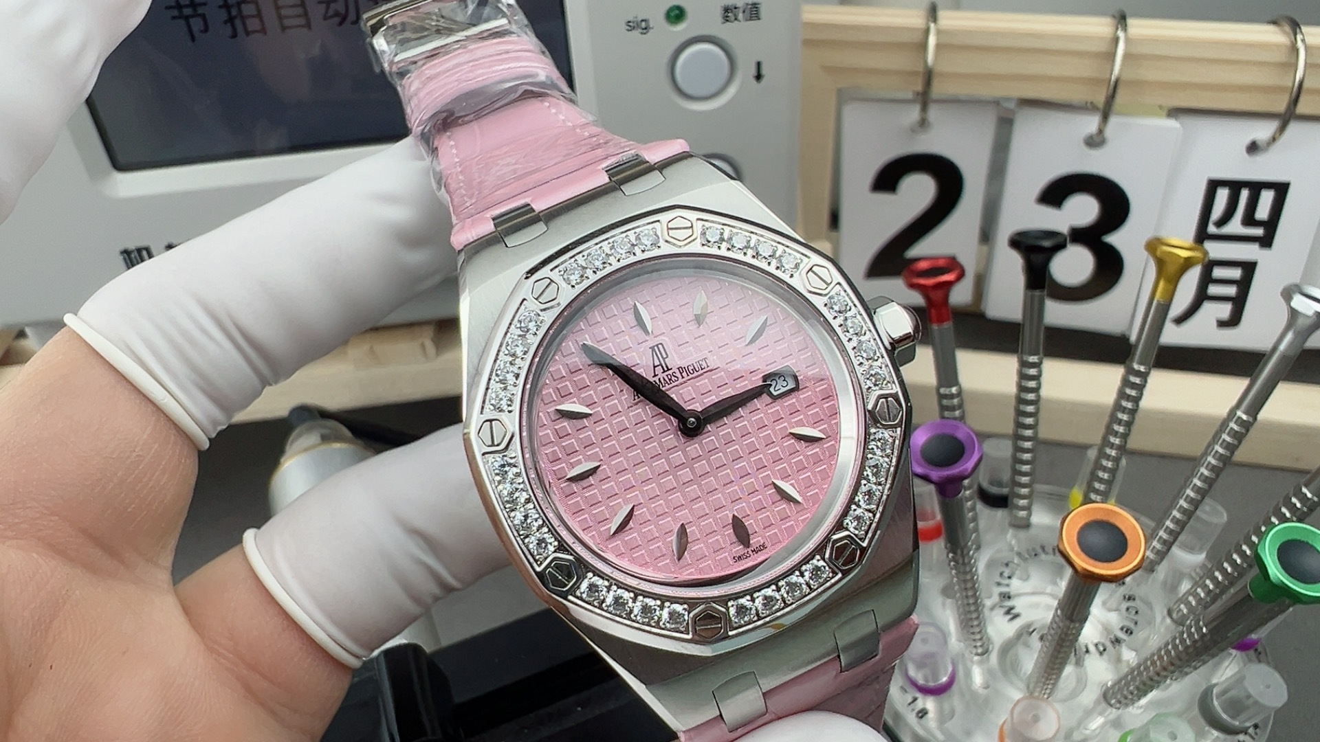 NO:158634,Original single crocodile skin female A, crocodile skin19860909原单鳄鱼皮女A,,crocodile skin,Watch