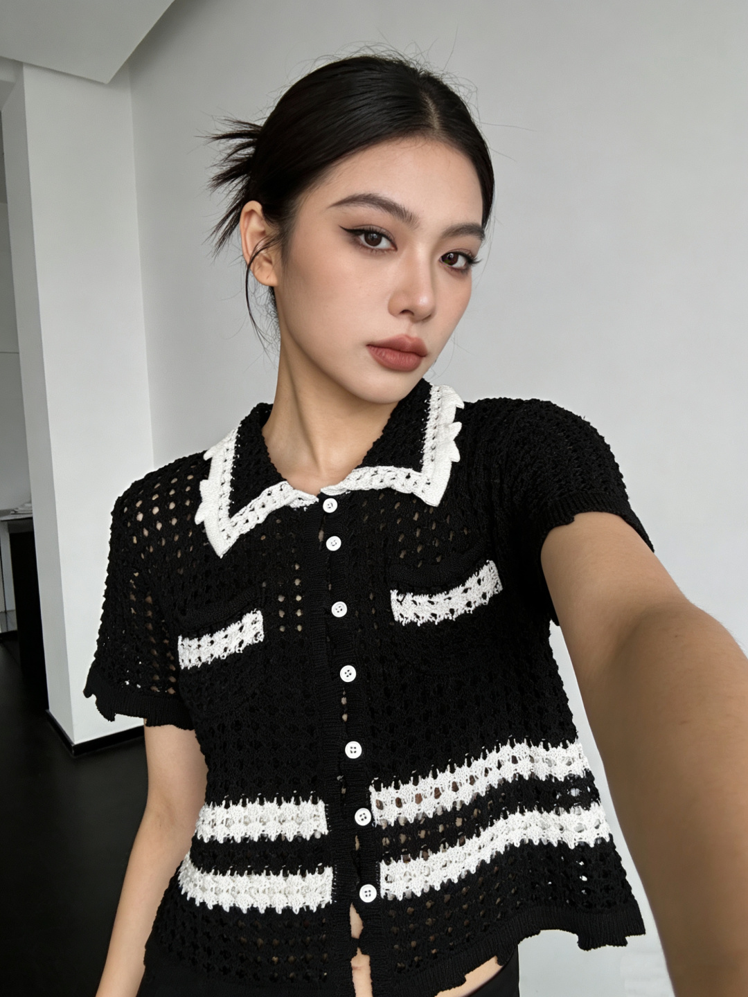 NO:737828,,,19860909,,,Women's clothing