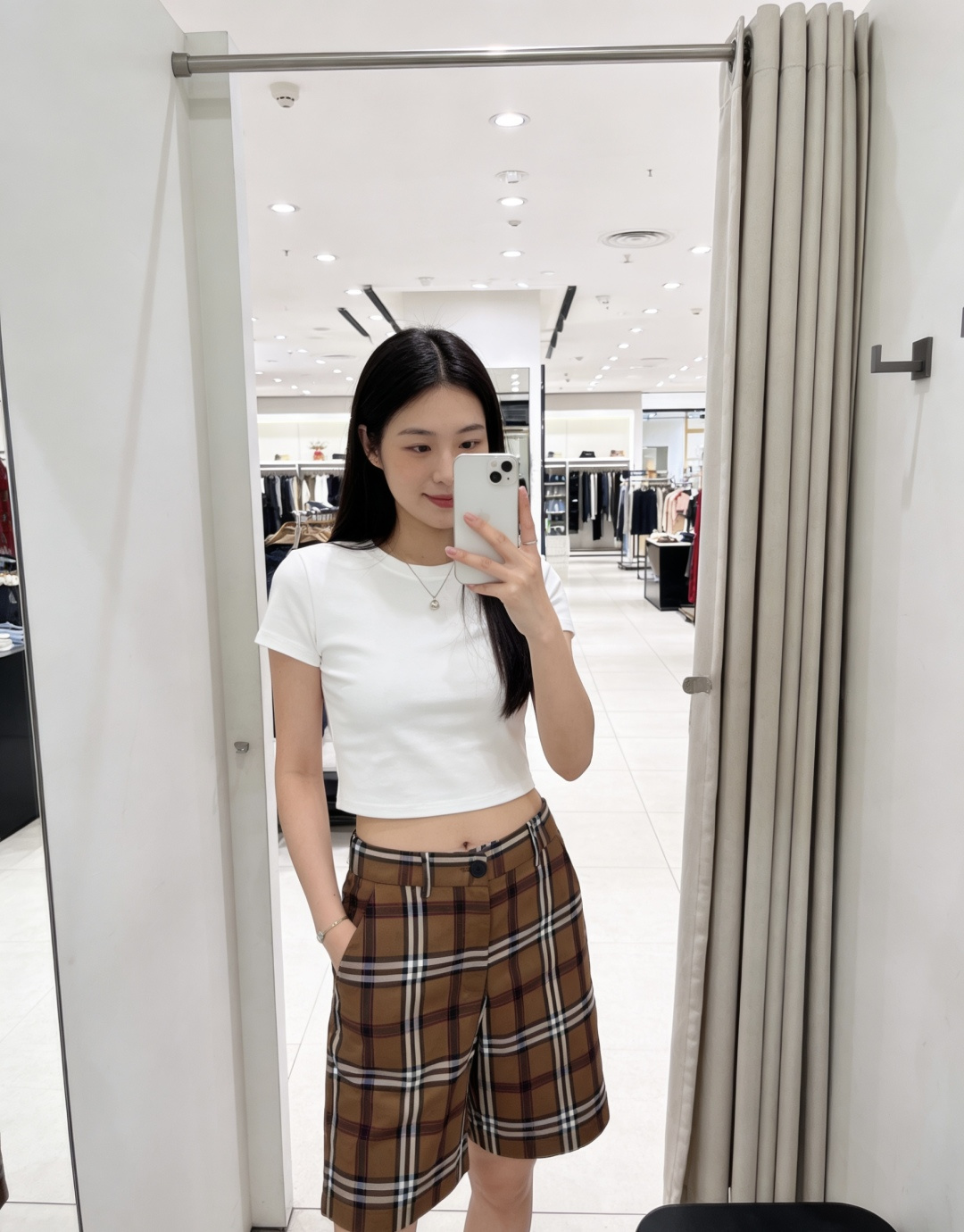 NO:751503,,,19860909,,,Women's clothing