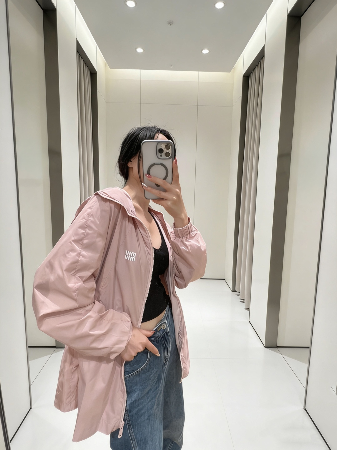 NO:751499,,,19860909,,,Women's clothing