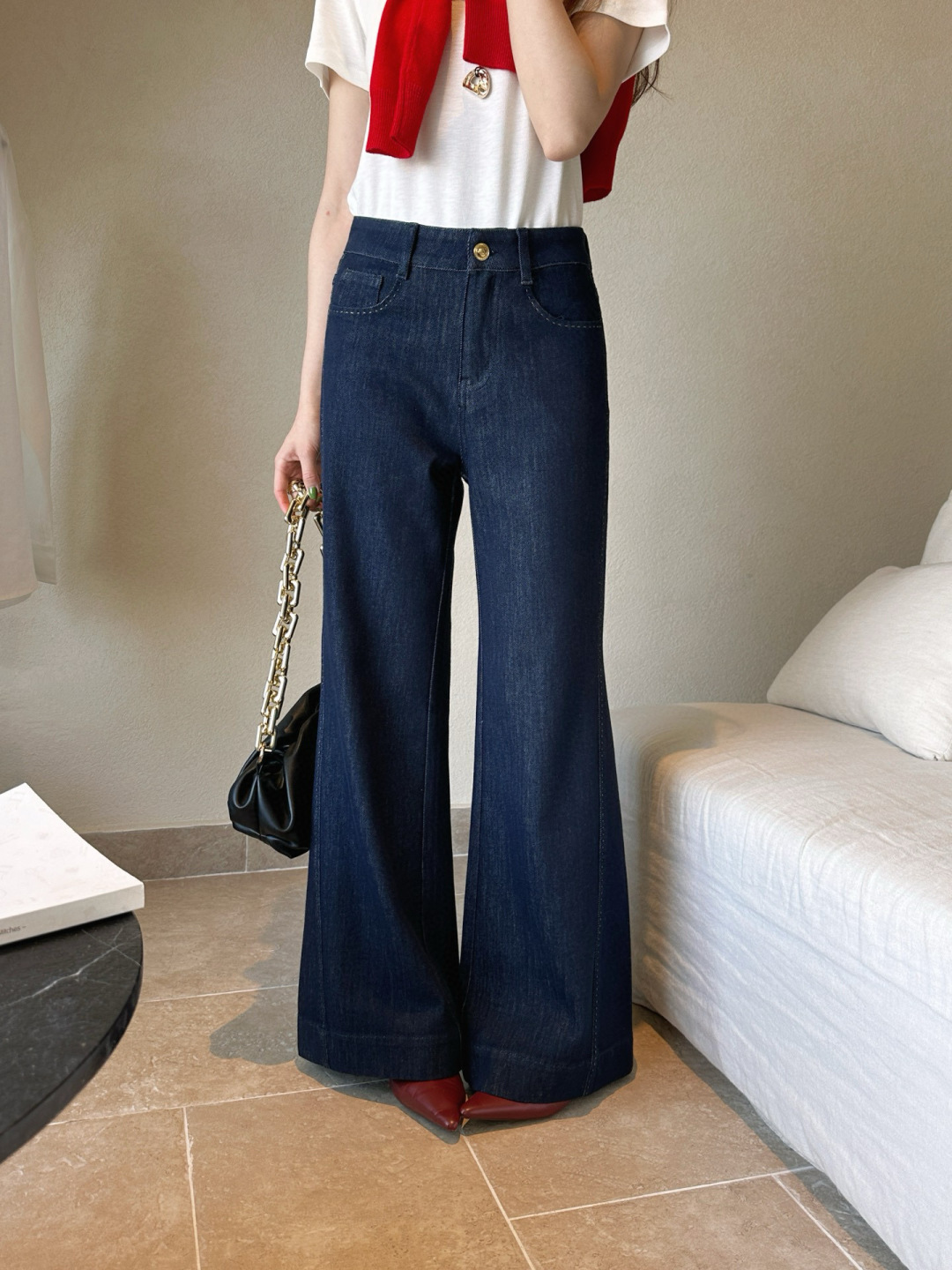 NO:753924,,,19860909,,,Women's clothing