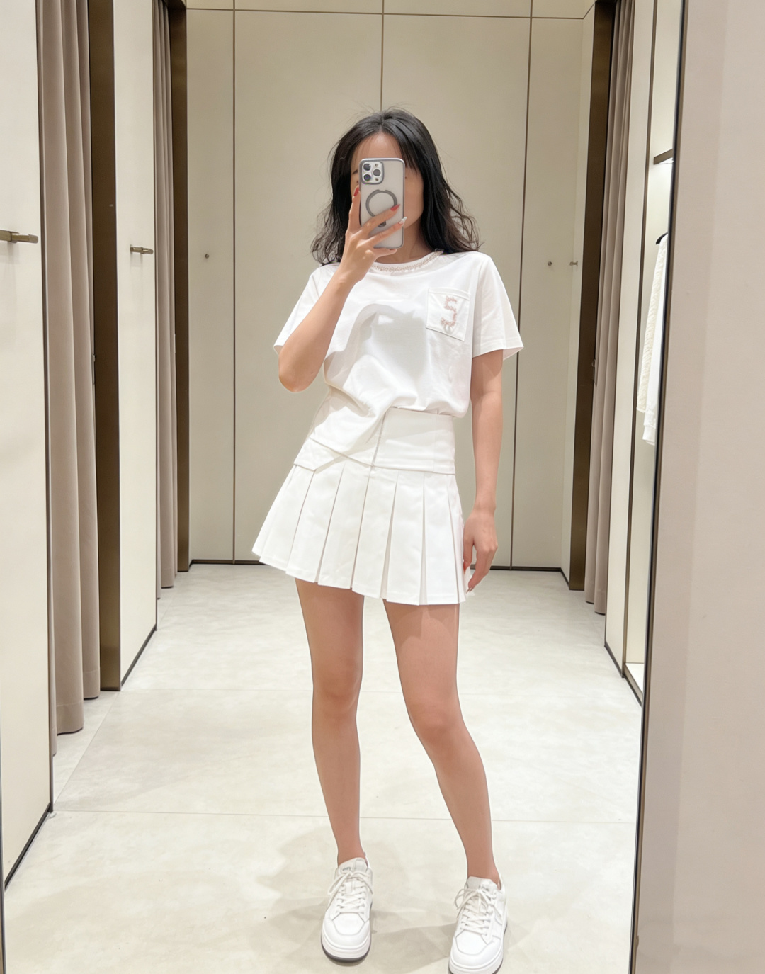 NO:759655,,,19860909,,,Women's clothing