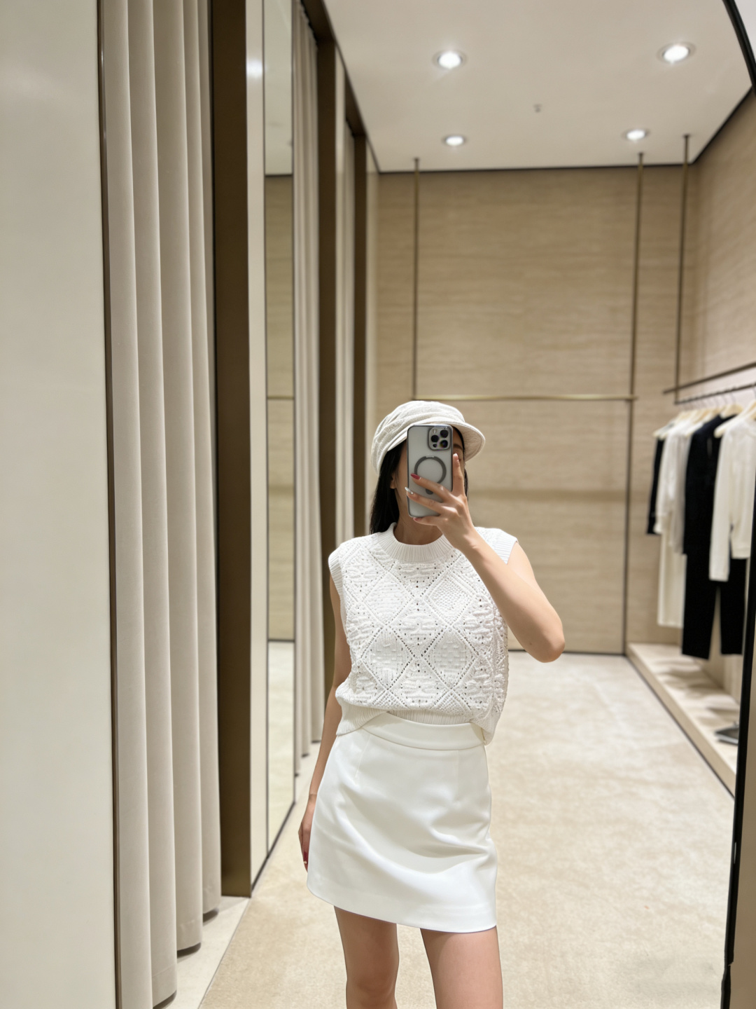 NO:791920,,,19860909,,,Women's clothing