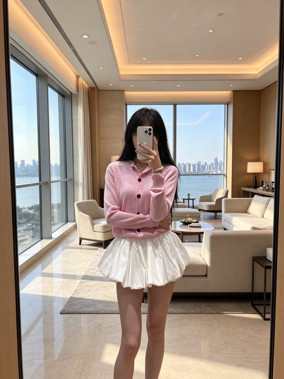 NO:952582,,,19860909,,,Women's clothing