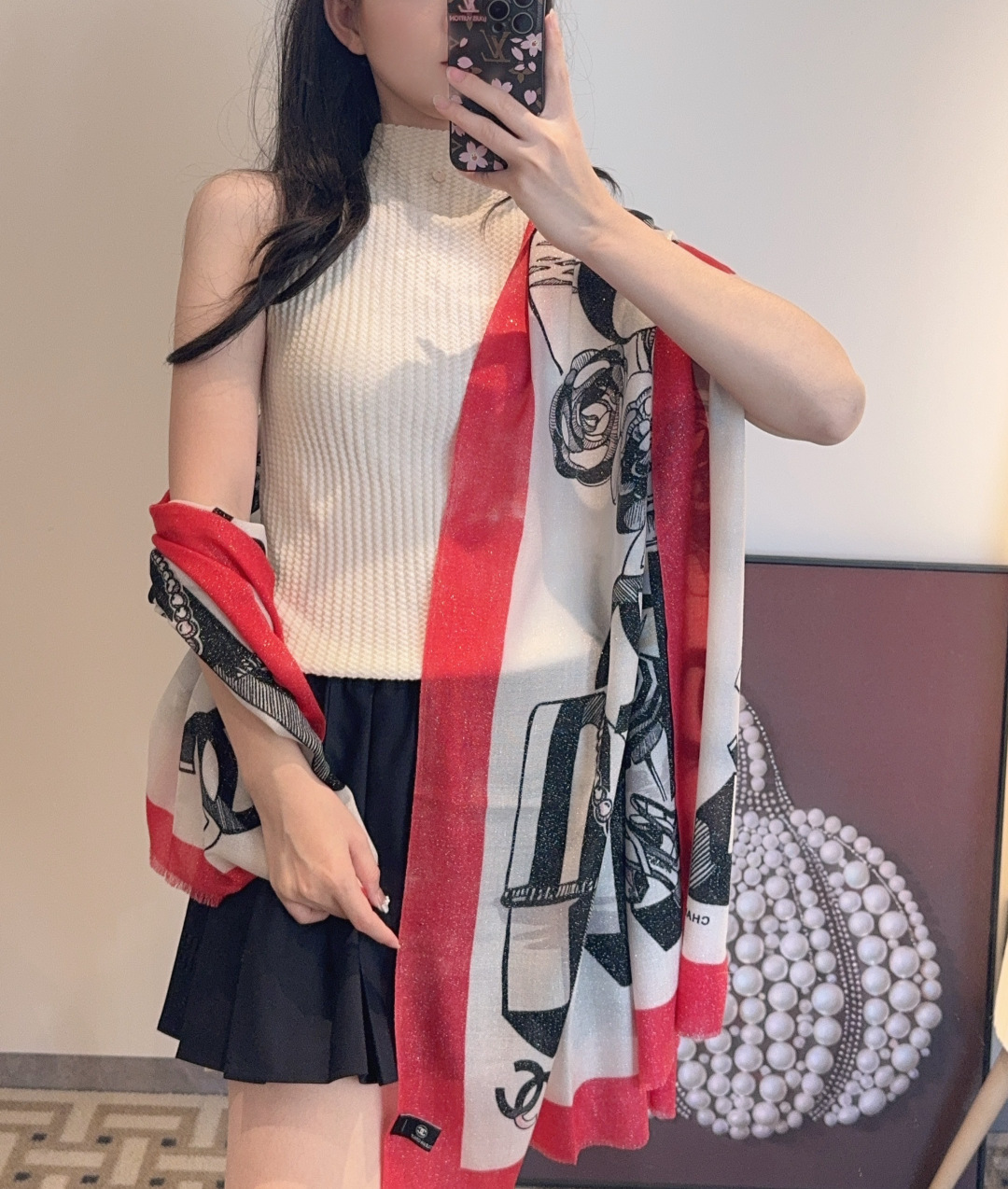 上新❤️超级有腔调！！！巨巨巨巨美的闪光女神】谁懂这种秋冬调性的美啊？！！！这款小香披肩也是我疯狂喜欢的