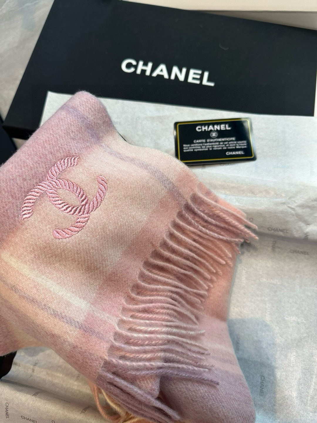 🆕 【CHANEL·香奈儿 】喜欢有颜值，高质量的亲可入手，名媛单品，无论怎么搭配都是满满的气质感，10