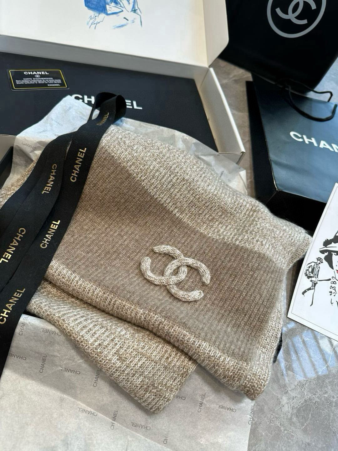 👑👑Chanel24秋冬新款24b针织围巾羊绒针织长巾‼️美翻了[流泪]御用殿堂级极品‼️新款在售 进口