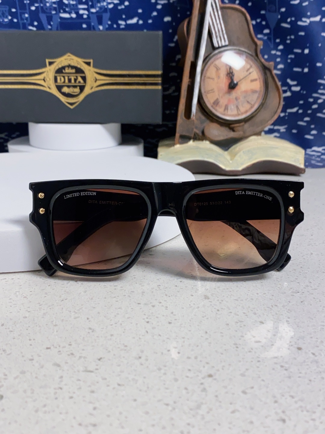  DITA 蒂塔 新款高定款 欧美高端男女方框显瘦简约太阳眼欧洲站明星开车墨镜 男女通用 