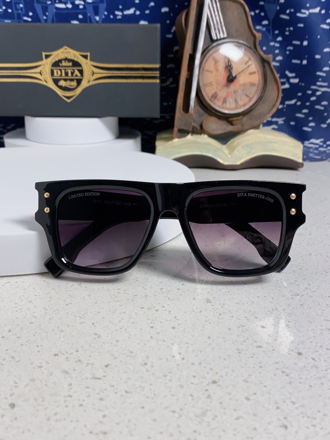  DITA 蒂塔 新款高定款 欧美高端男女方框显瘦简约太阳眼欧洲站明星开车墨镜 男女通用 