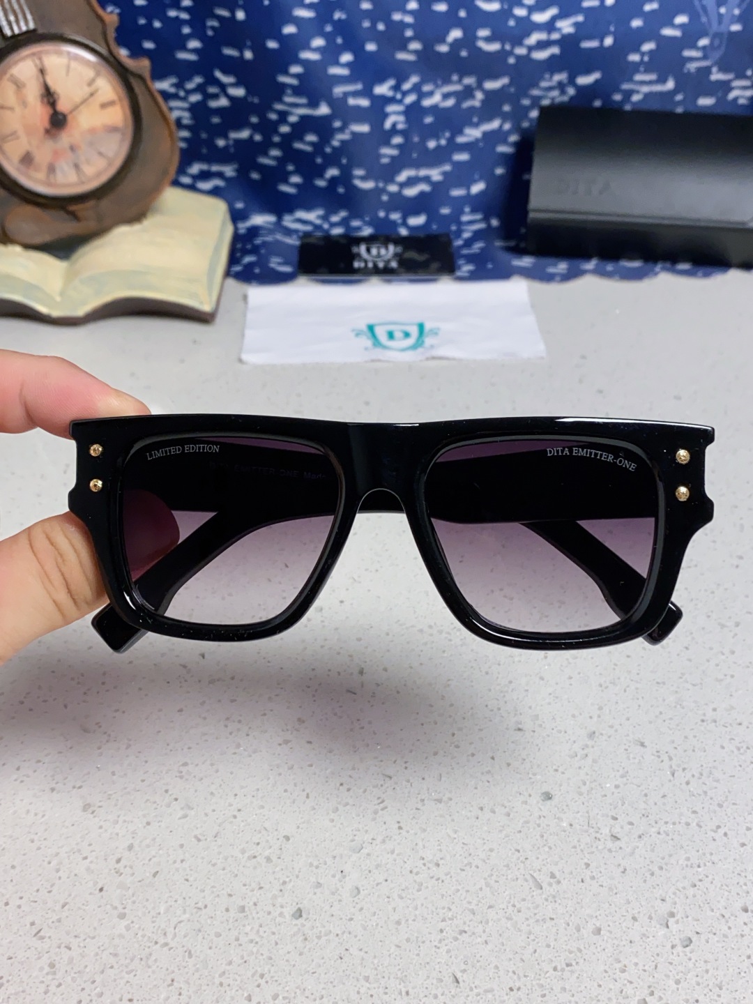  DITA 蒂塔 新款高定款 欧美高端男女方框显瘦简约太阳眼欧洲站明星开车墨镜 男女通用 