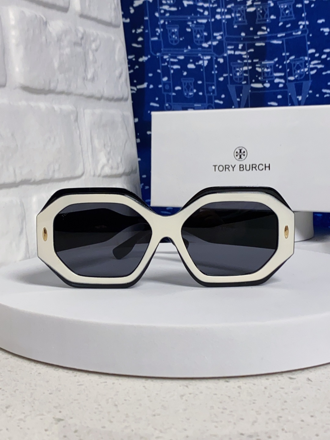  Tory Burch托里伯奇 全框太阳镜 不规则镜框 朋克个性时尚太阳镜 男女通用