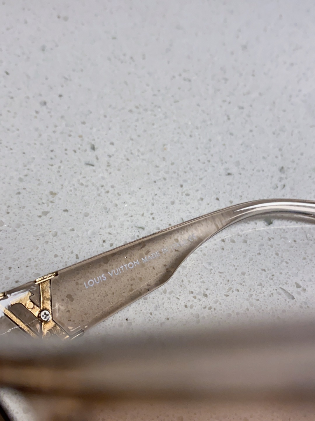 LouisVuitton路易威登 2025款欧美高端女士 方框显瘦休闲太阳眼欧洲站网红旅游防晒墨镜