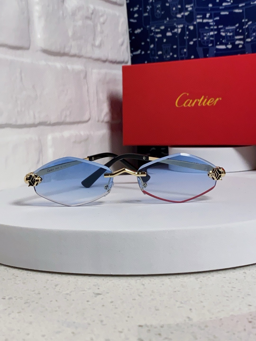 Cartier卡地亚 2025新款时尚复古个性舒适 前卫CT0443S太阳镜 墨镜高质感潮 金属无框豹子