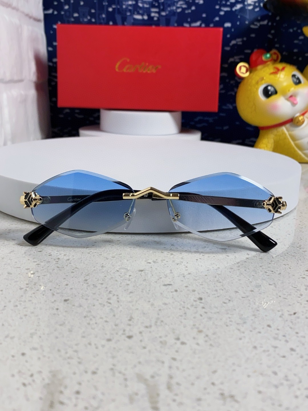 Cartier卡地亚 2025新款时尚复古个性舒适 前卫CT0443S太阳镜 墨镜高质感潮 金属无框豹子