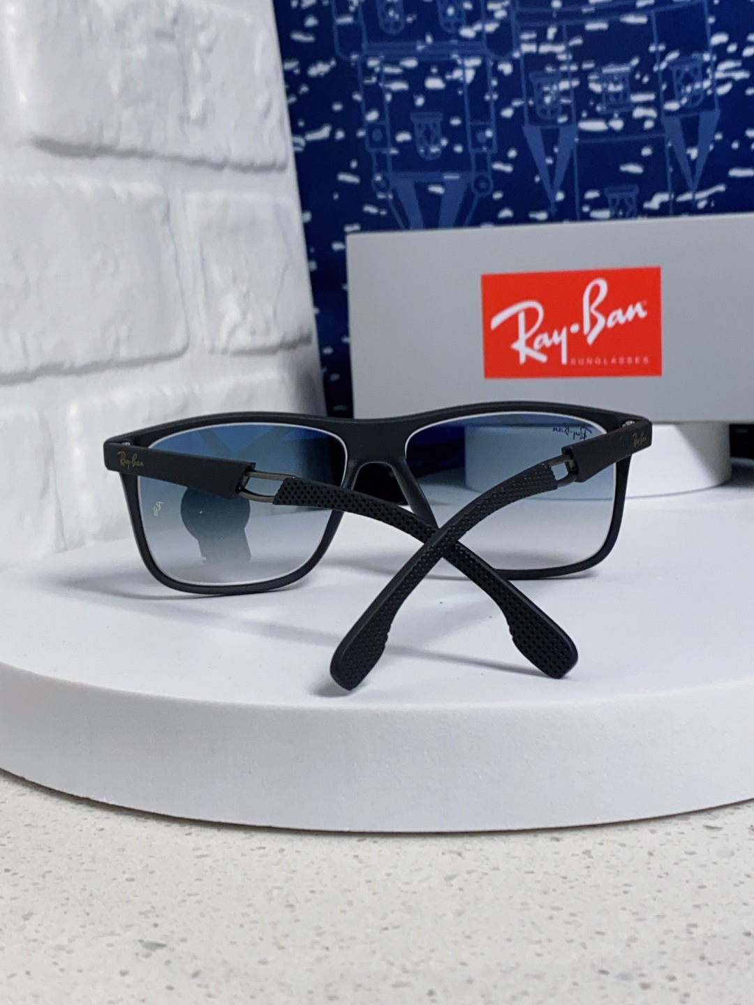 RayBan 雷朋 2025新款运动墨镜男女跑步骑行防风眼镜开车钓鱼太阳镜 高品质玻璃镜片 RB8356