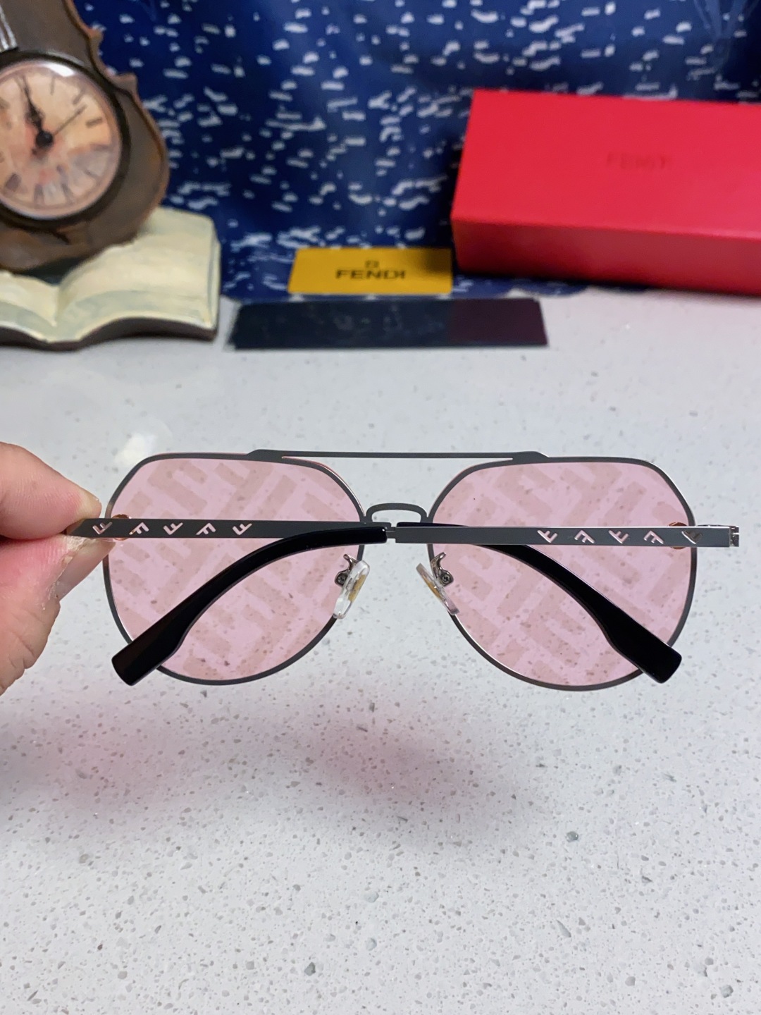 P280 FENDIFINDE, 2025 NEW SUNGLASSES, DOUBLE BEAM PILOTS, UNBOXED OVERLIGHTED LOGO PRINTS, BOTH MALE AND FEMALE - 图片 5