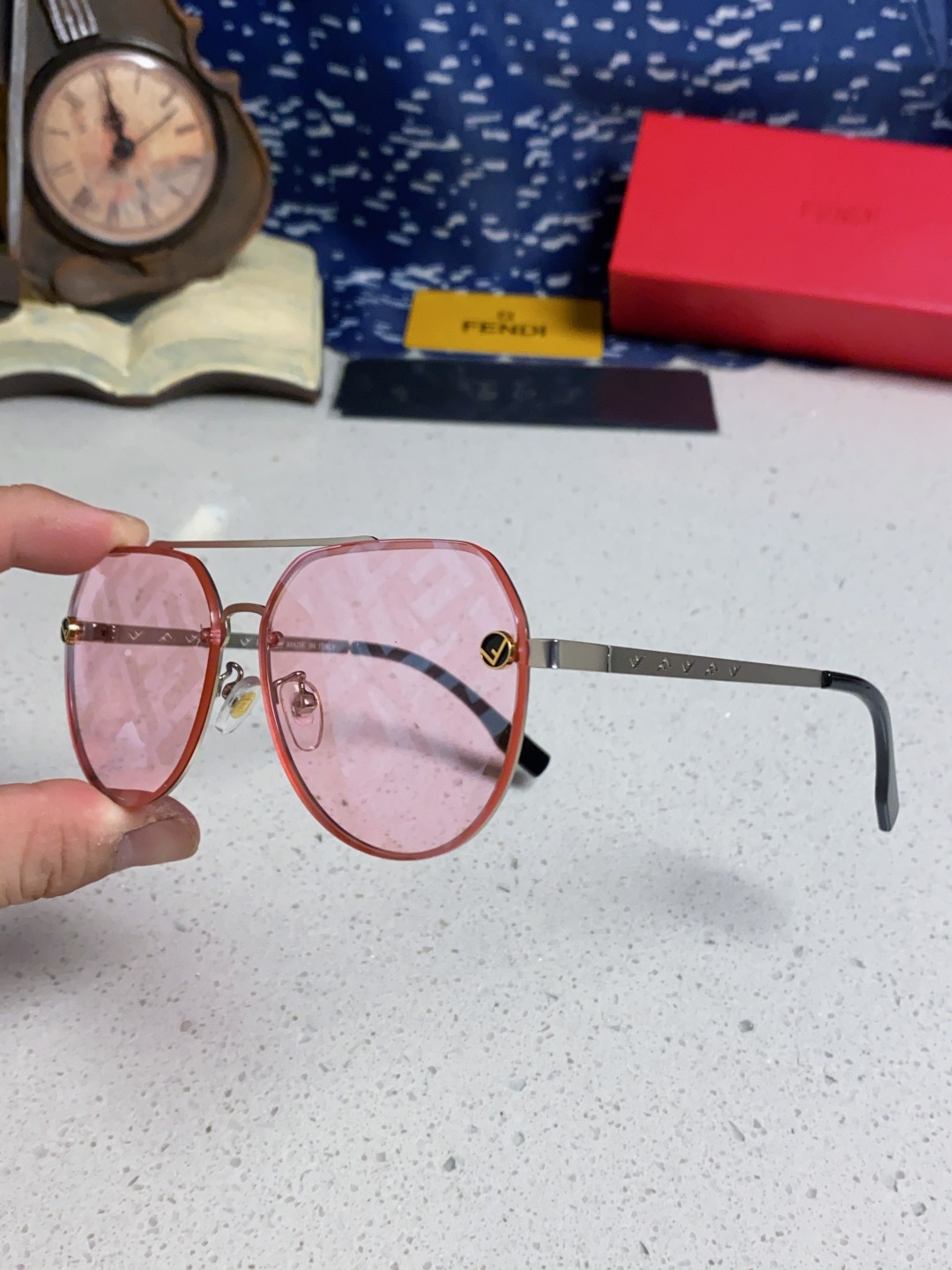 P280 FENDIFINDE, 2025 NEW SUNGLASSES, DOUBLE BEAM PILOTS, UNBOXED OVERLIGHTED LOGO PRINTS, BOTH MALE AND FEMALE - 图片 6