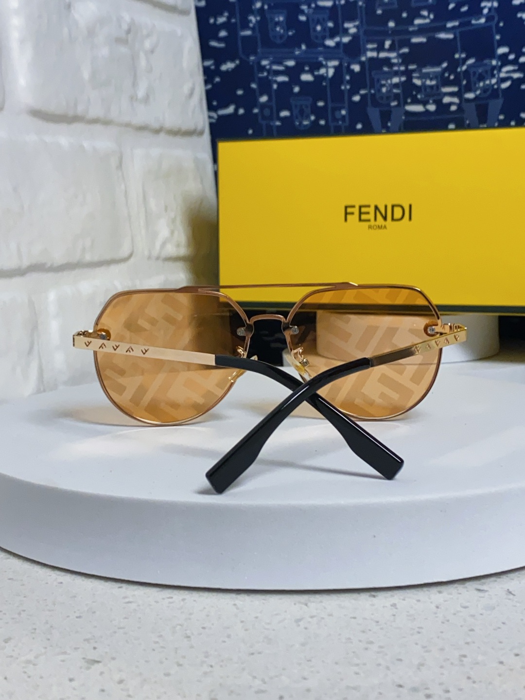 P280 FENDIFINDE, 2025 NEW SUNGLASSES, DOUBLE BEAM PILOTS, UNBOXED OVERLIGHTED LOGO PRINTS, BOTH MALE AND FEMALE - 图片 3