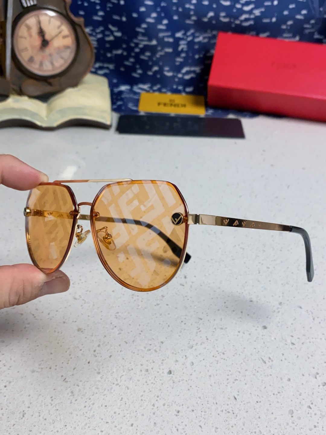 P280 FENDIFINDE, 2025 NEW SUNGLASSES, DOUBLE BEAM PILOTS, UNBOXED OVERLIGHTED LOGO PRINTS, BOTH MALE AND FEMALE - 图片 6