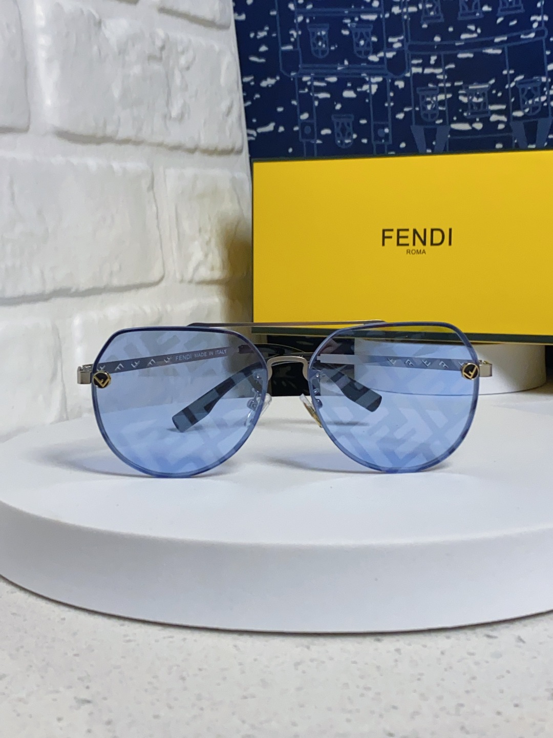 P280 FENDIFINDE, 2025 NEW SUNGLASSES, DOUBLE BEAM PILOTS, UNBOXED OVERLIGHTED LOGO PRINTS, BOTH MALE AND FEMALE - 图片 2