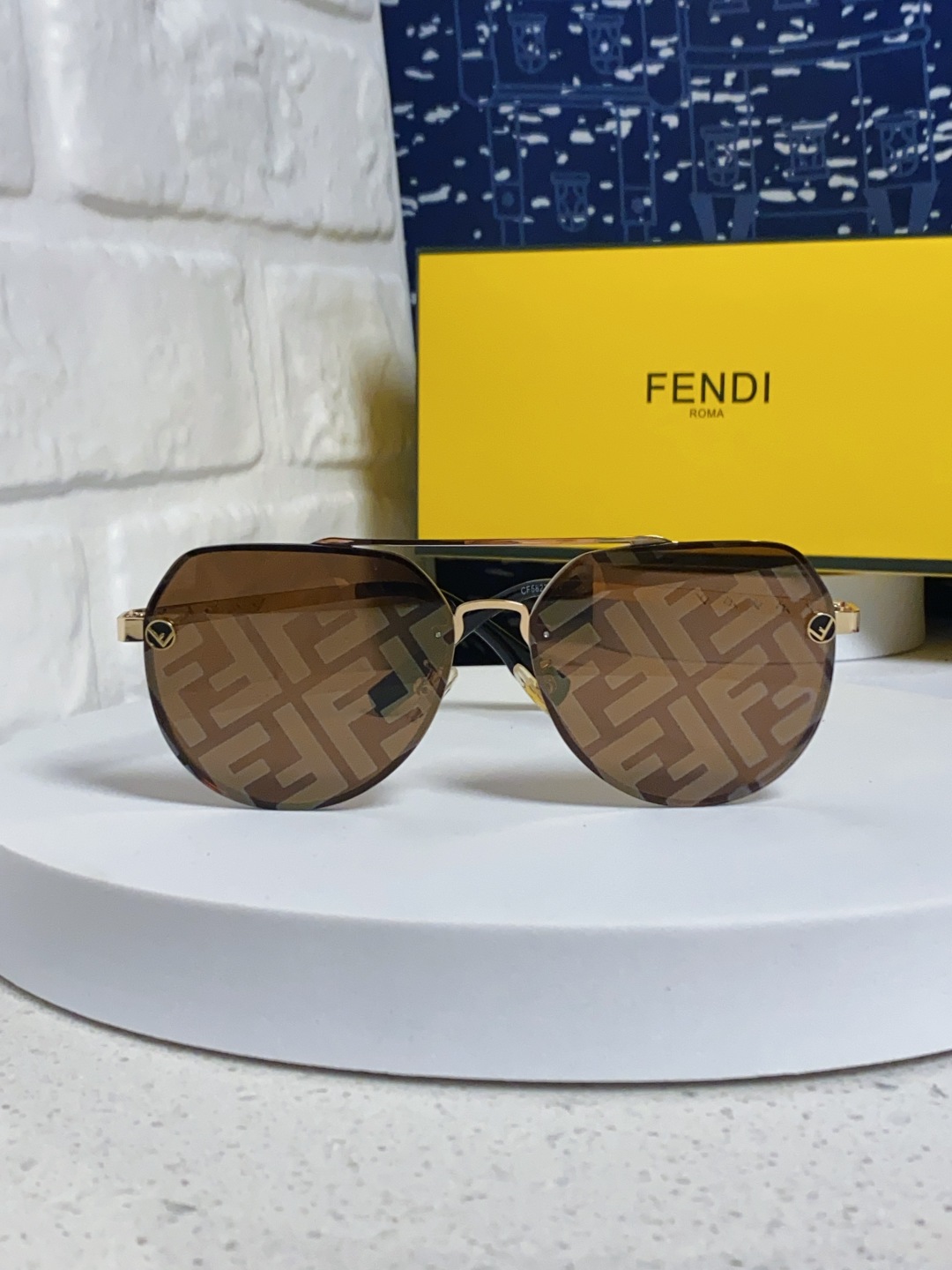 P280 FENDIFINDE, 2025 NEW SUNGLASSES, DOUBLE BEAM PILOTS, UNBOXED OVERLIGHTED LOGO PRINTS, BOTH MALE AND FEMALE - 图片 2