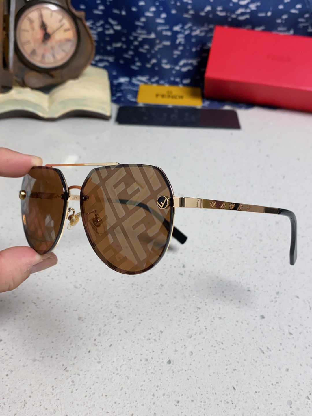 P280 FENDIFINDE, 2025 NEW SUNGLASSES, DOUBLE BEAM PILOTS, UNBOXED OVERLIGHTED LOGO PRINTS, BOTH MALE AND FEMALE - 图片 6
