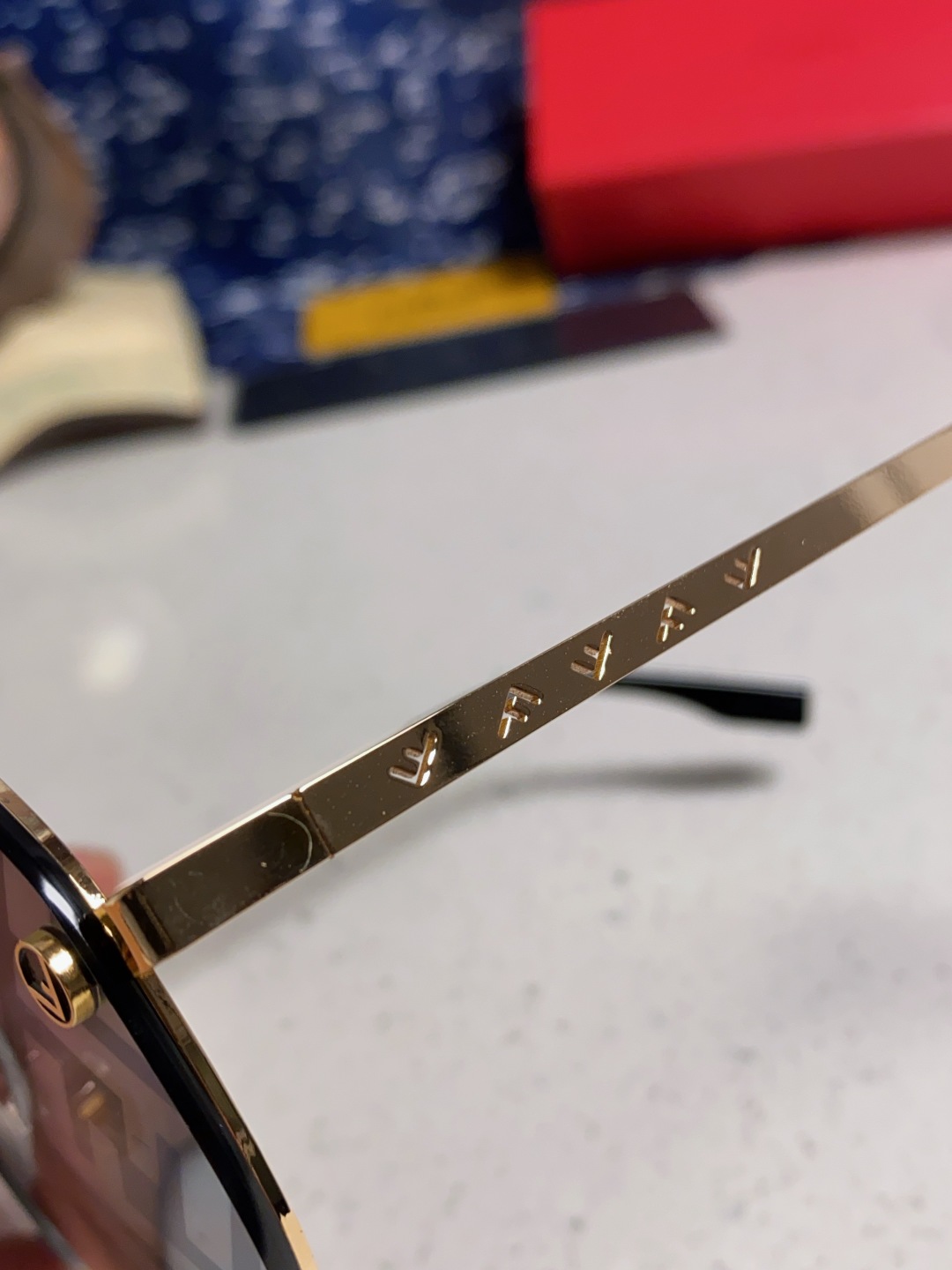 P280 FENDIFINDI, 2025 NEW SUNGLASSES, DOUBLE BEAM PILOT, NON-BOXED, OVERLIGHT LOGO PRINTING - 图片 7