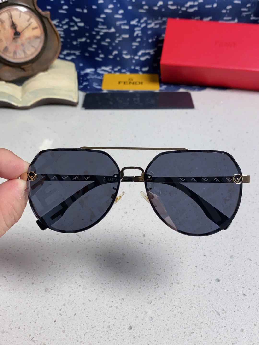 P280 FENDIFINDI, 2025 NEW SUNGLASSES, DOUBLE BEAM PILOT, NON-BOXED, OVERLIGHT LOGO PRINTING - 图片 4