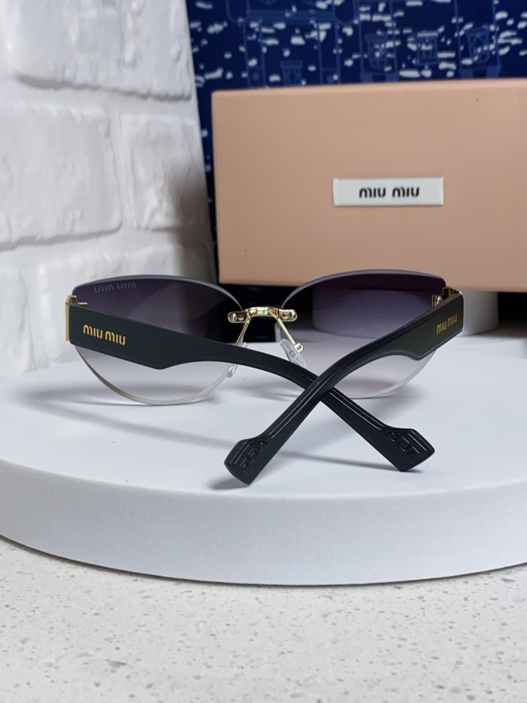 MiuMiu谬谬 2025新款无框墨镜女复古圆形修脸遮阳女士太阳镜网红街拍潮流开车眼镜