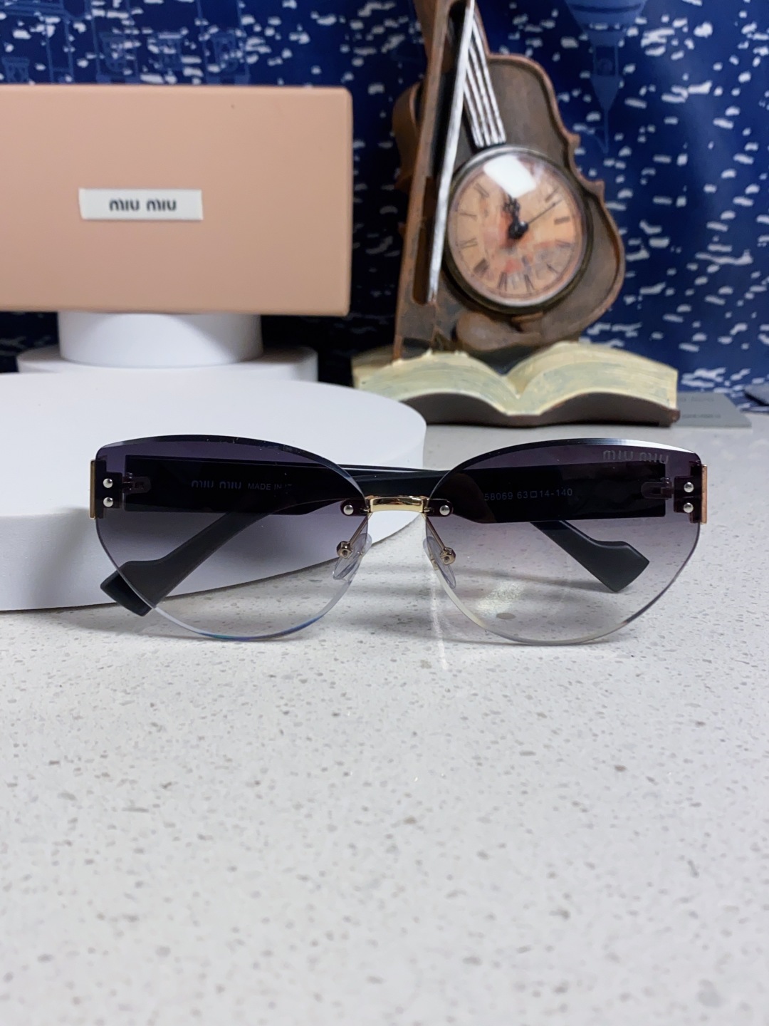 MiuMiu谬谬 2025新款无框墨镜女复古圆形修脸遮阳女士太阳镜网红街拍潮流开车眼镜