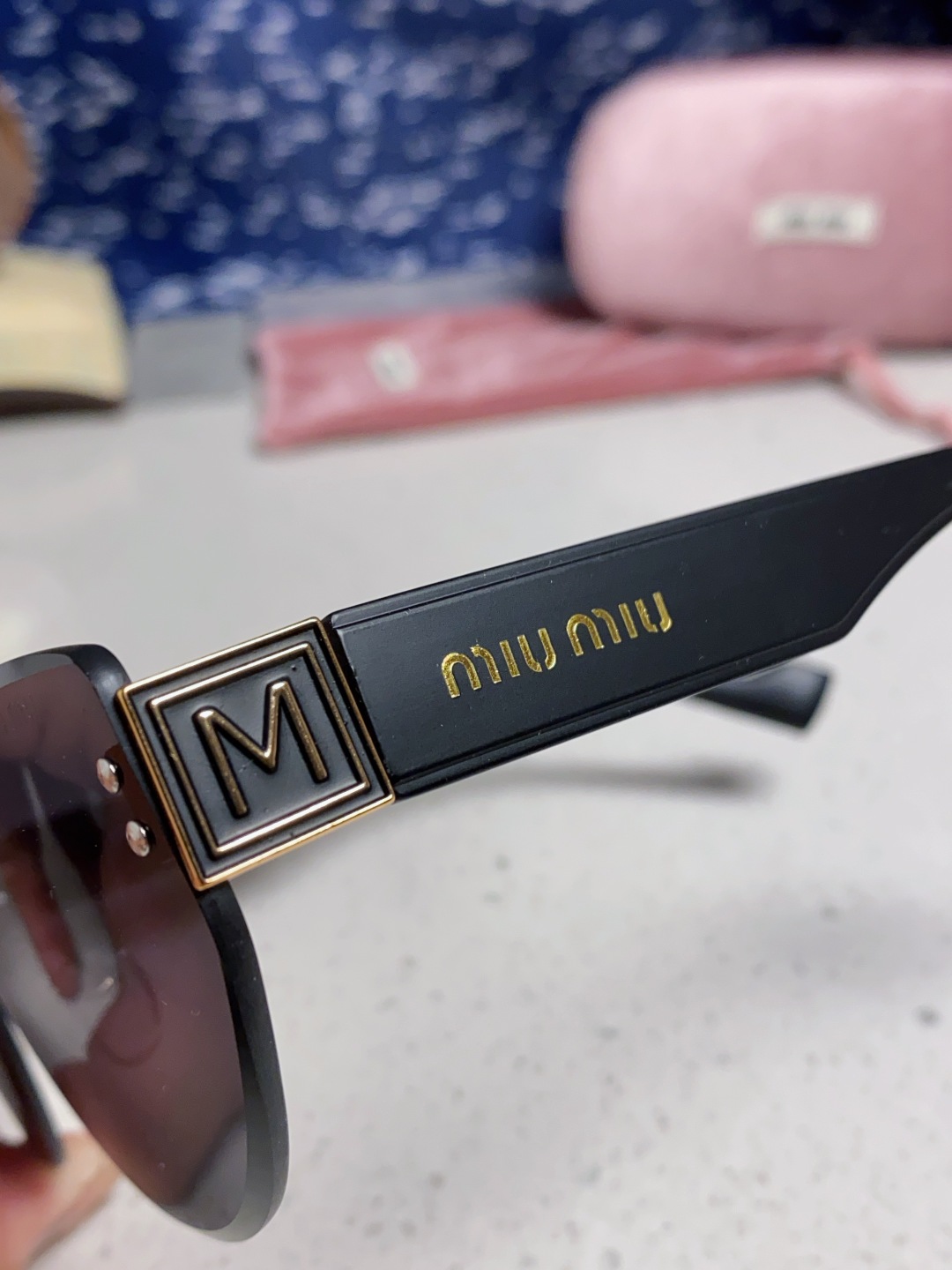 MiuMiu谬谬 2025新款无框墨镜女复古圆形修脸遮阳女士太阳镜网红街拍潮流开车眼镜