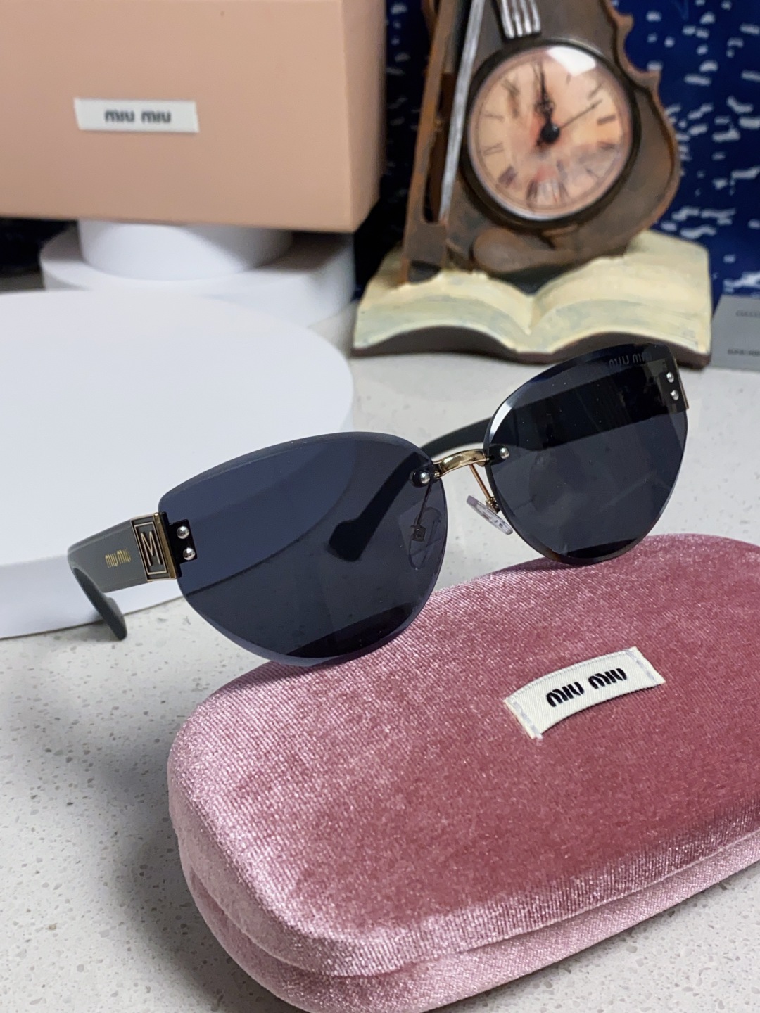 MiuMiu谬谬 2025新款无框墨镜女复古圆形修脸遮阳女士太阳镜网红街拍潮流开车眼镜