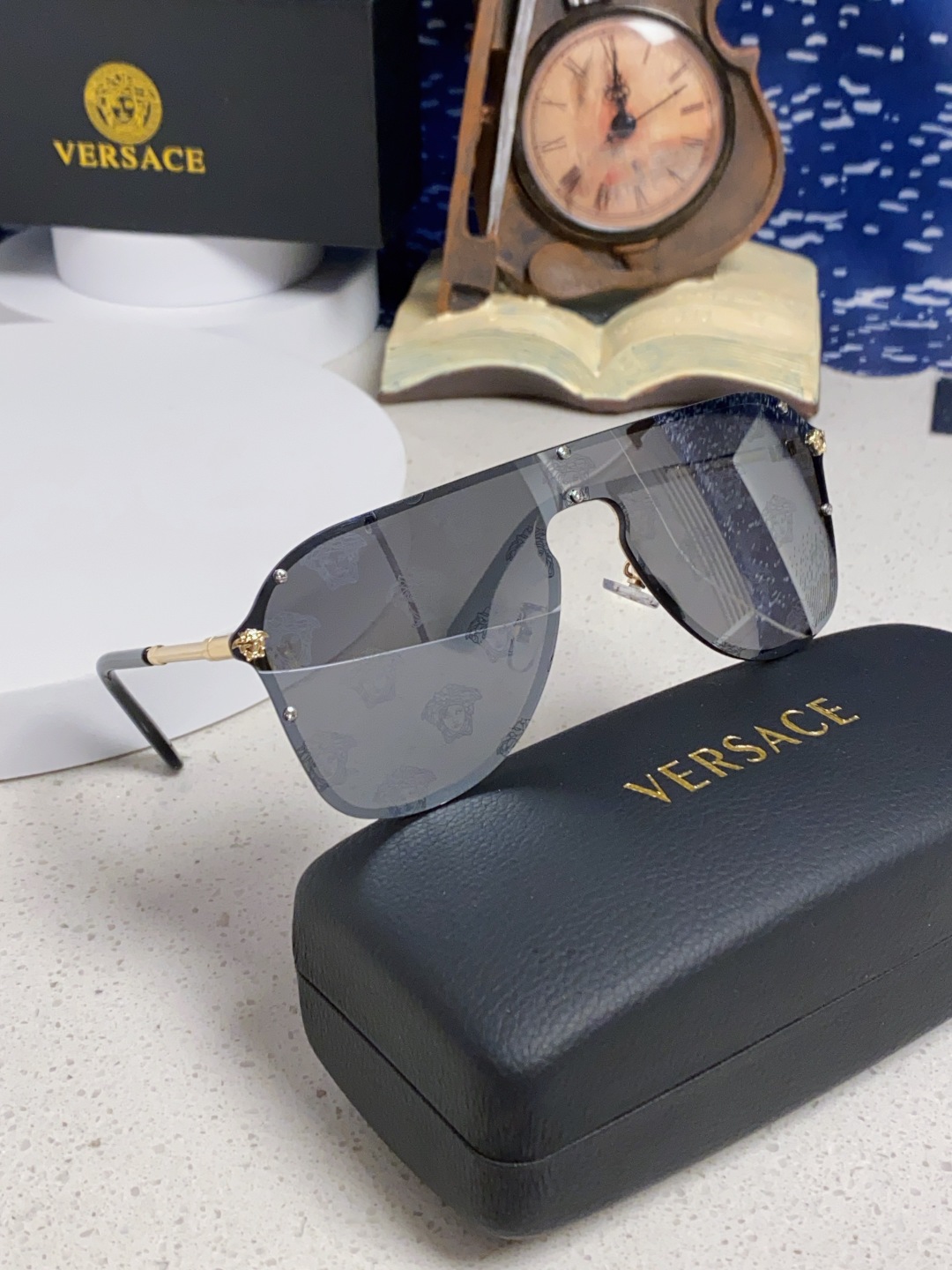 Versace范思哲 经典欧美时尚大框连体百搭太阳镜 简约一片式墨镜金属防晒墨镜显脸小男女通用