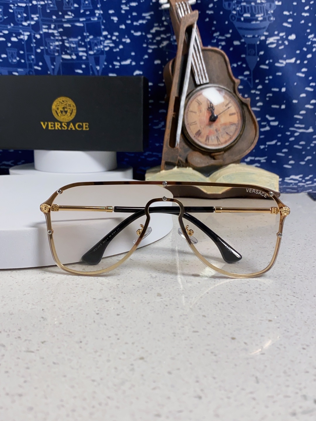 Versace范思哲 经典欧美时尚大框连体百搭太阳镜 简约一片式墨镜金属防晒墨镜显脸小男女通用