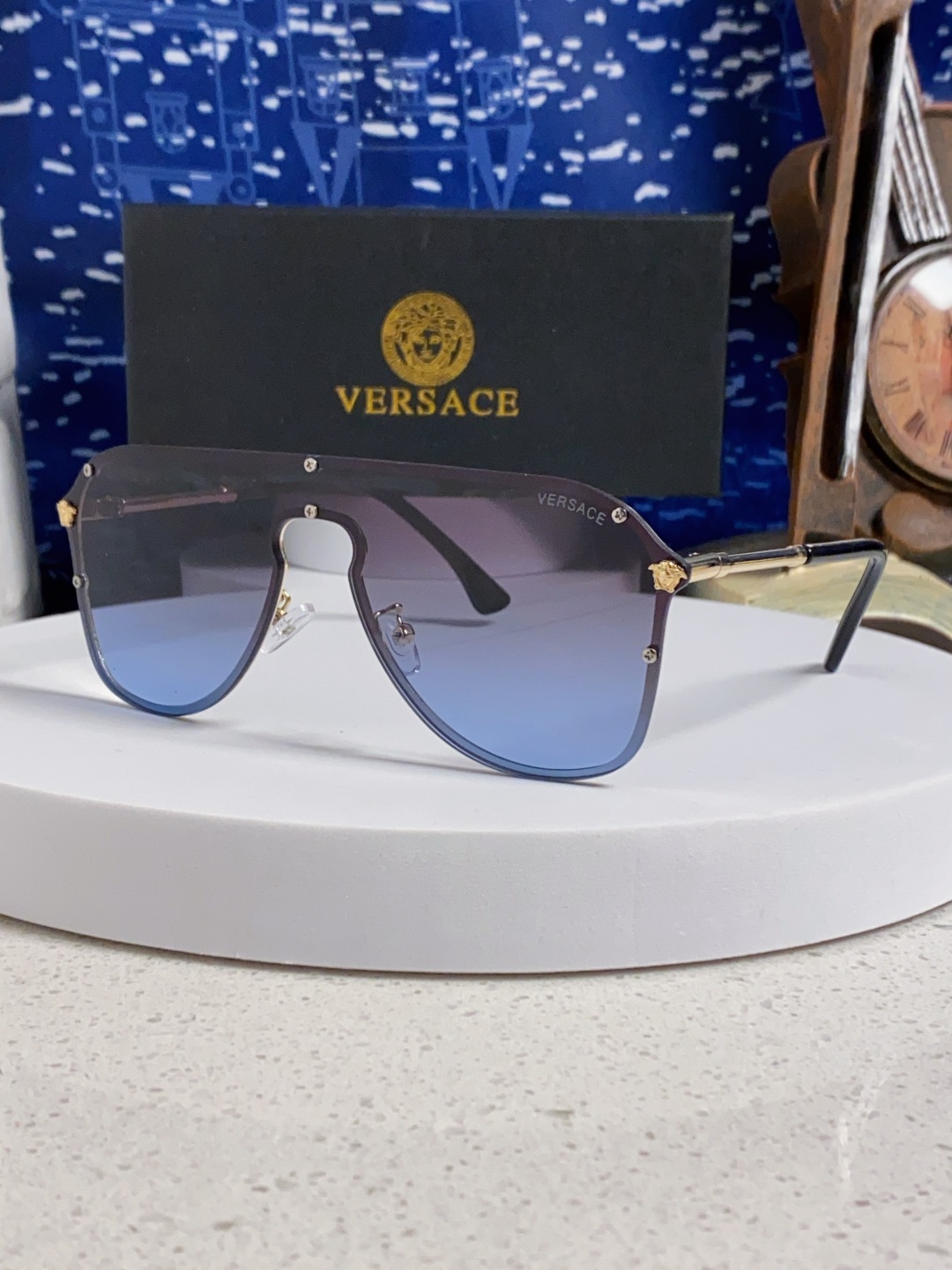 Versace范思哲 经典欧美时尚大框连体百搭太阳镜 简约一片式墨镜金属防晒墨镜显脸小男女通用