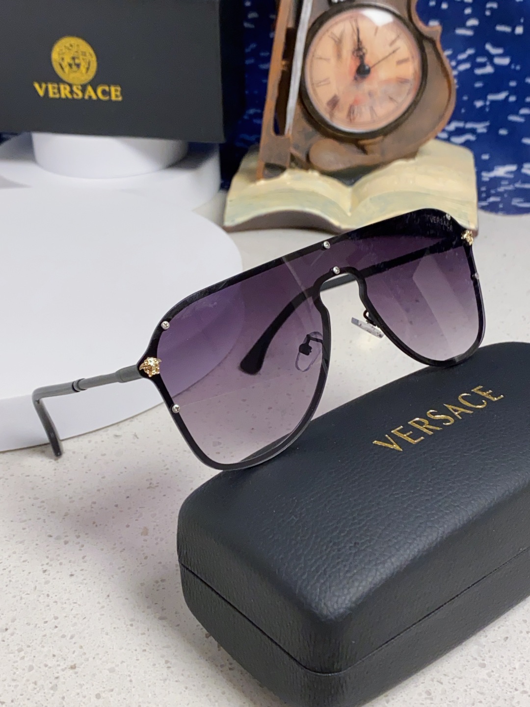 Versace范思哲 经典欧美时尚大框连体百搭太阳镜 简约一片式墨镜金属防晒墨镜显脸小男女通用