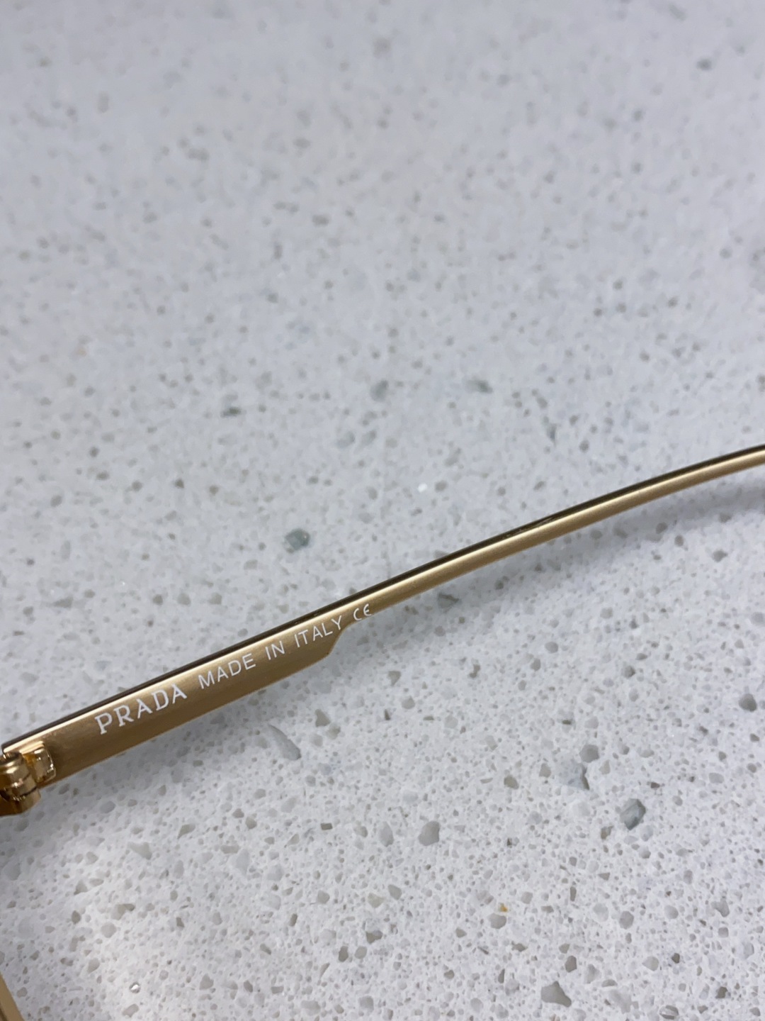 Prada普拉达 2025新款复古男士金属赛博朋克墨镜炫酷个性连体太阳镜