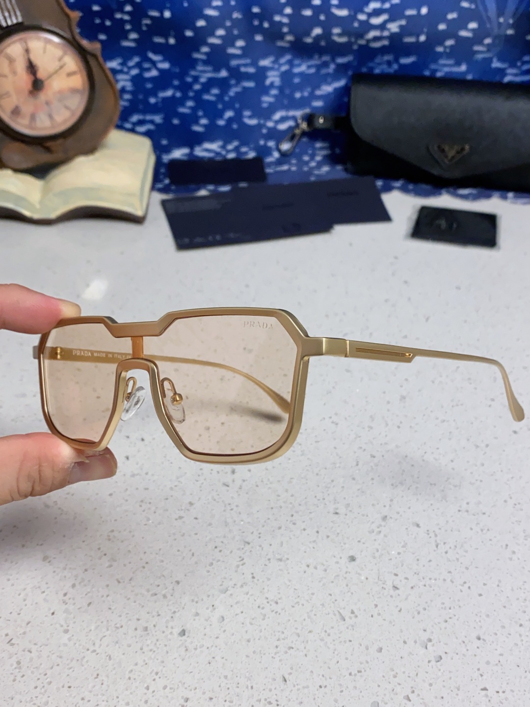 Prada普拉达 2025新款复古男士金属赛博朋克墨镜炫酷个性连体太阳镜