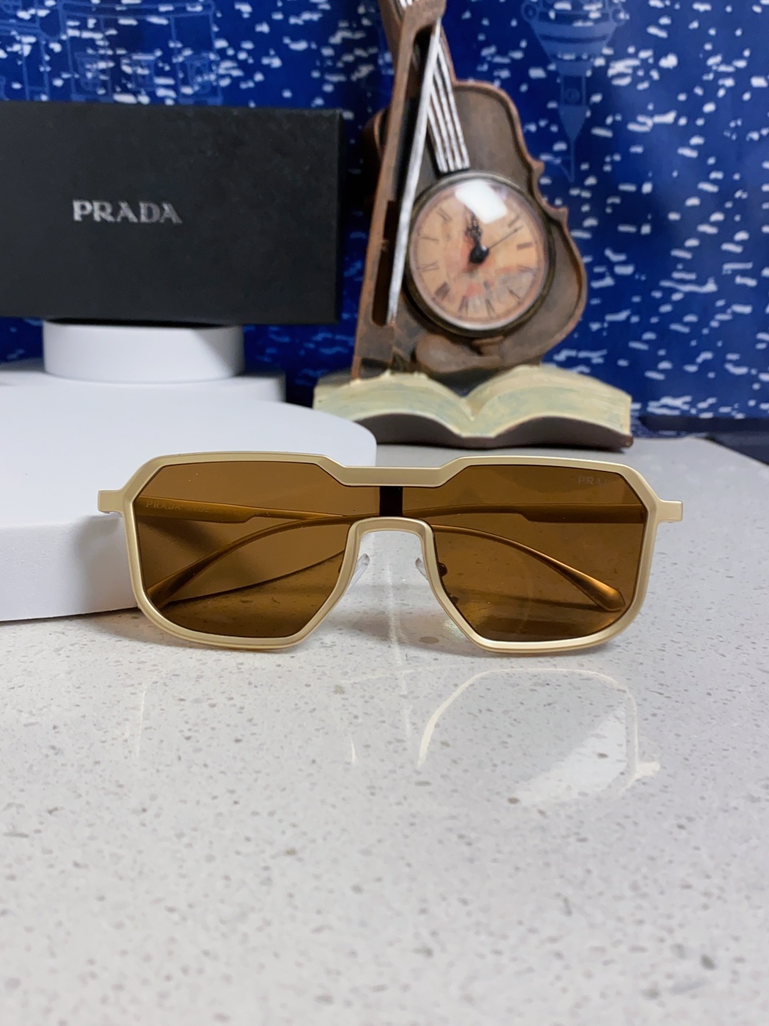 Prada普拉达 2025新款复古男士金属赛博朋克墨镜炫酷个性连体太阳镜