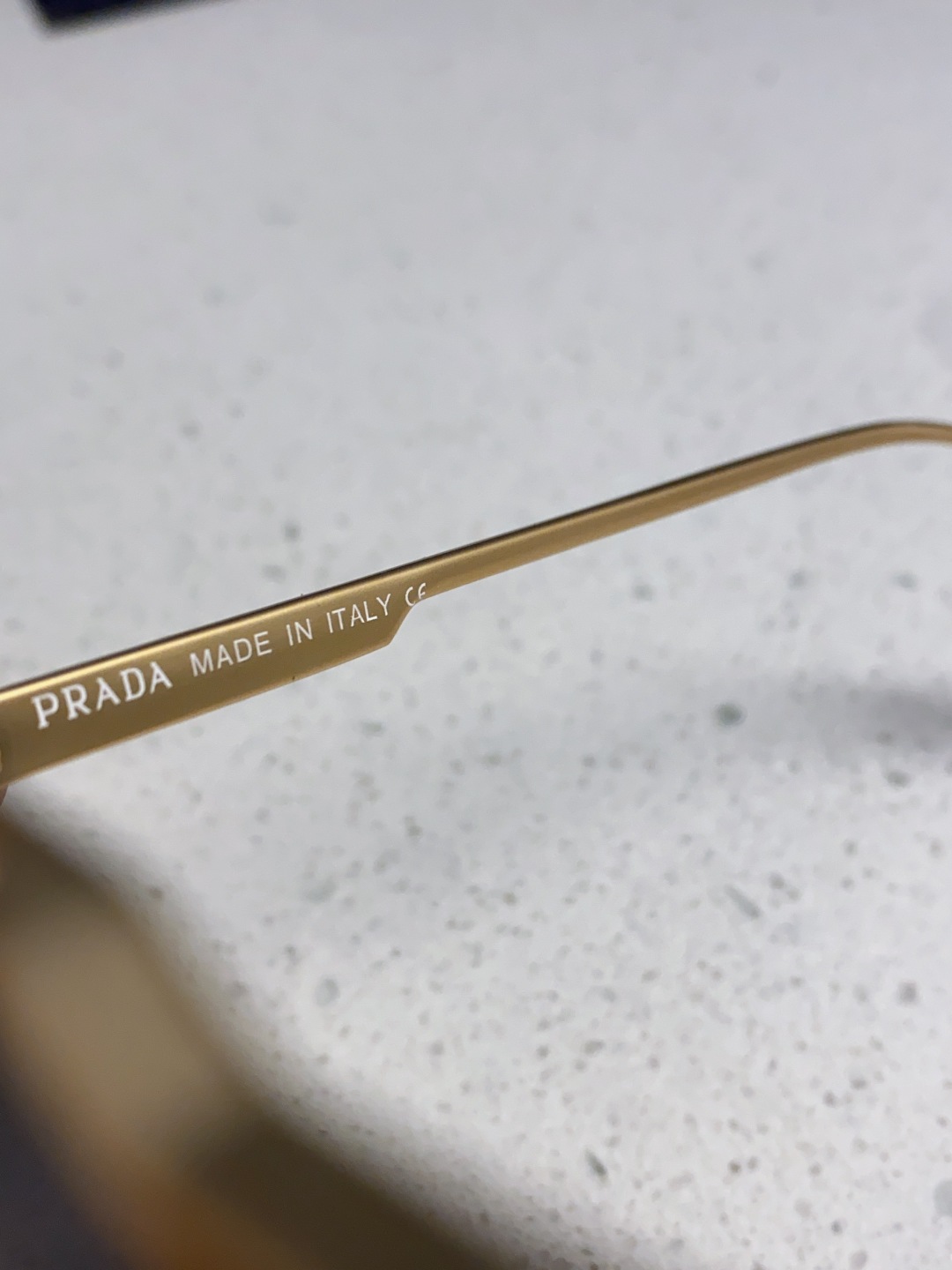 Prada普拉达 2025新款复古男士金属赛博朋克墨镜炫酷个性连体太阳镜