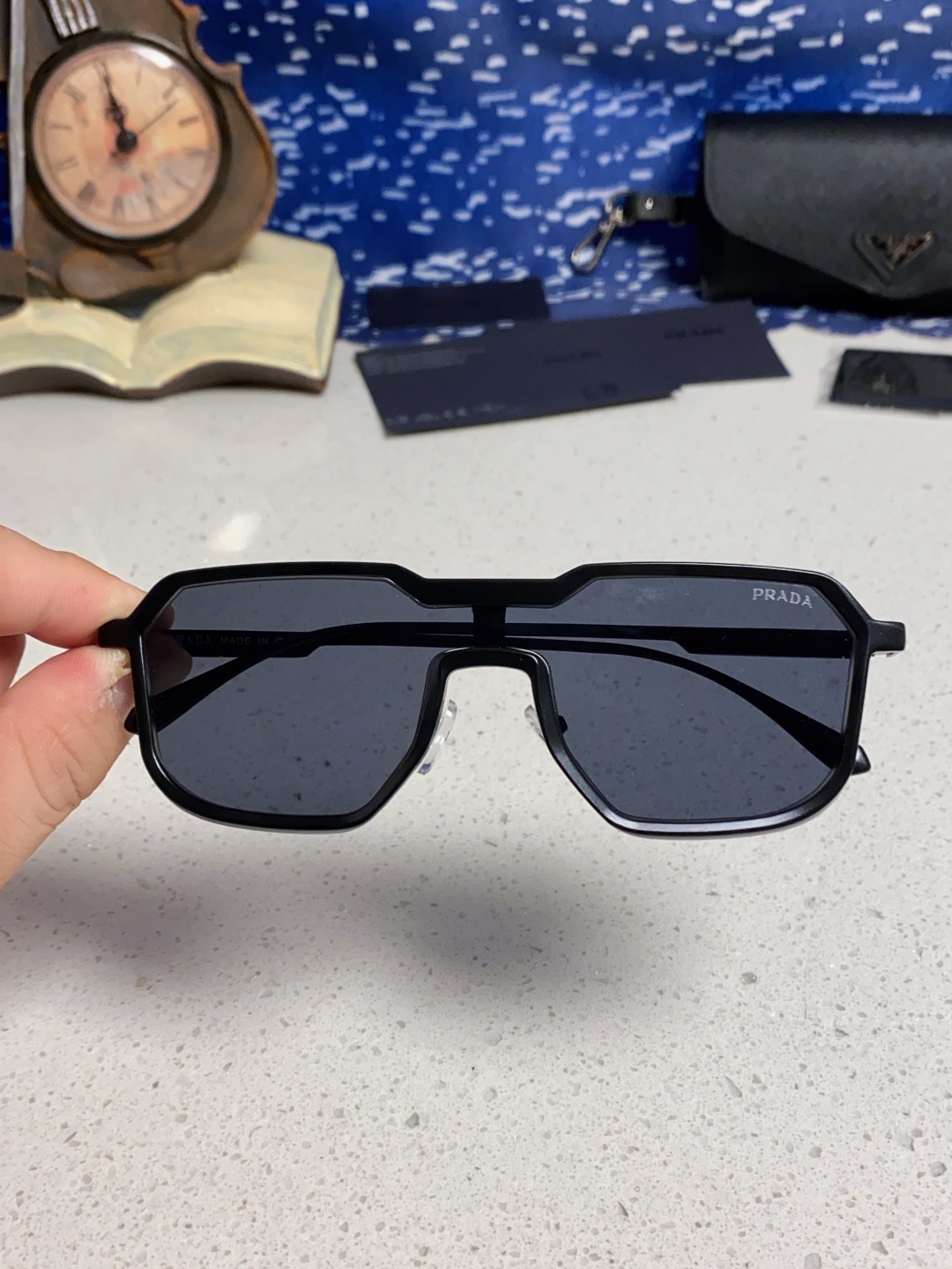 Prada普拉达 2025新款复古男士金属赛博朋克墨镜炫酷个性连体太阳镜