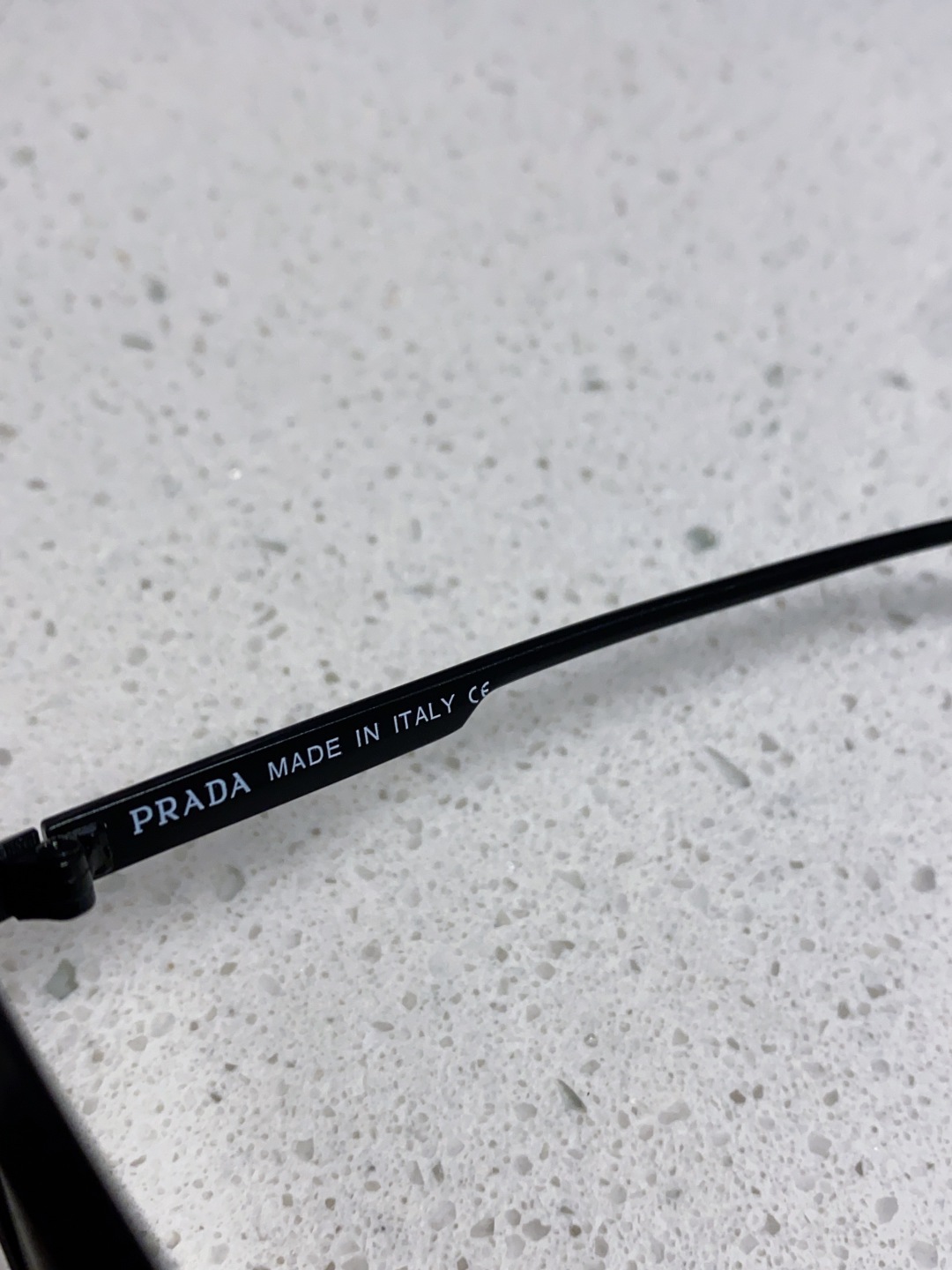 Prada普拉达 2025新款复古男士金属赛博朋克墨镜炫酷个性连体太阳镜