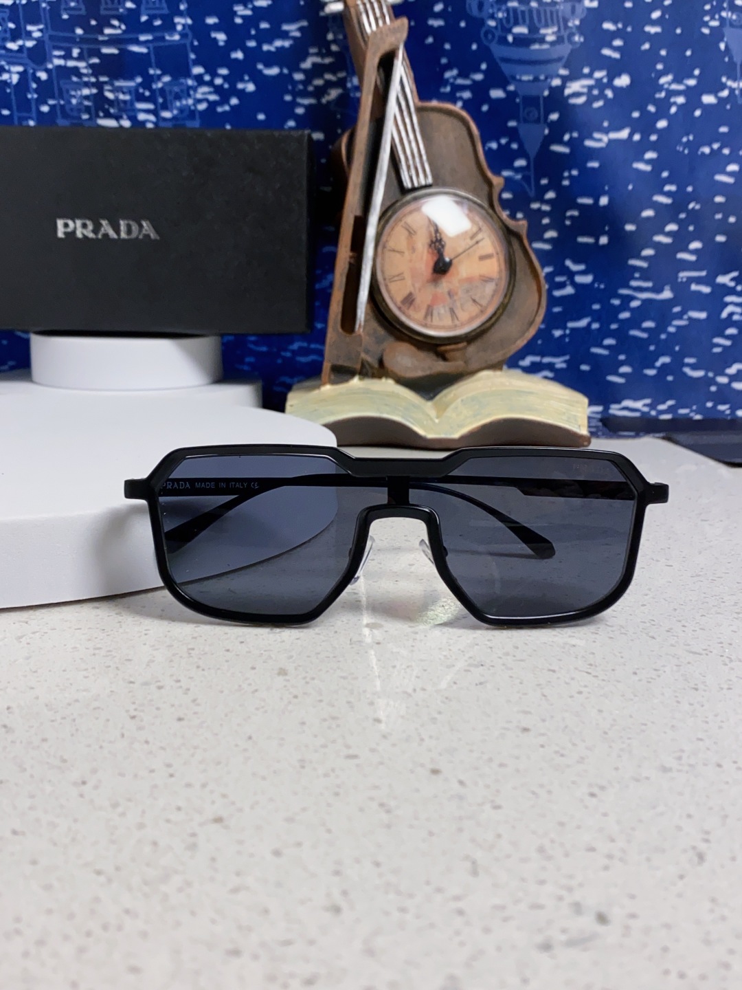 Prada普拉达 2025新款复古男士金属赛博朋克墨镜炫酷个性连体太阳镜