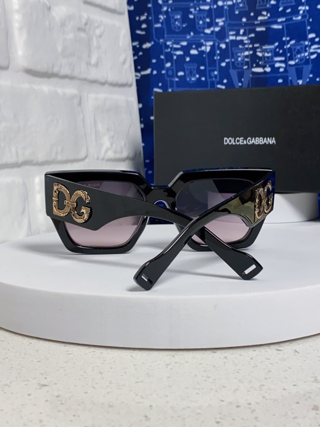 Dolce&Gabbana杜嘉班纳 2025新款DG欧美新款轻奢风潮方框时尚太阳镜女士高级感遮阳墨镜