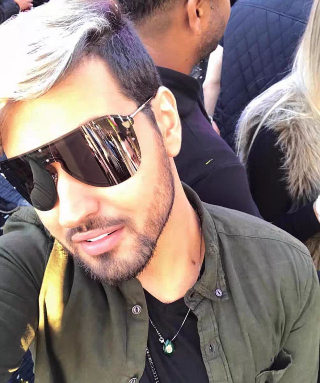 Versace范思哲 经典欧美时尚大框连体百搭太阳镜 简约一片式墨镜金属防晒墨镜显脸小男女通用